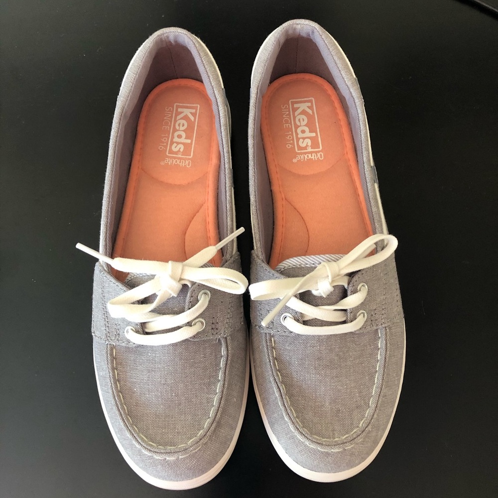 Like new! Keds boat shoes, worn for about 10 min